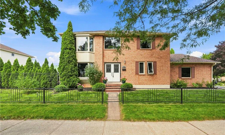 138 Livingston Avenue