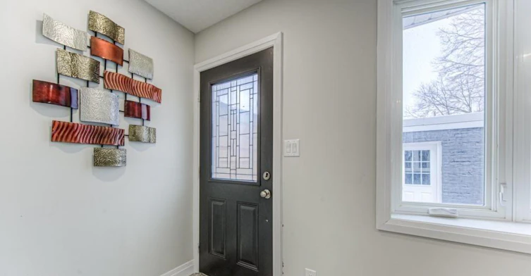 152 Overlea Drive, Kitchener, ON, N2M 1T3 - 2