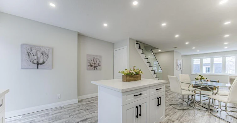 152 Overlea Drive, Kitchener, ON, N2M 1T3 - 4