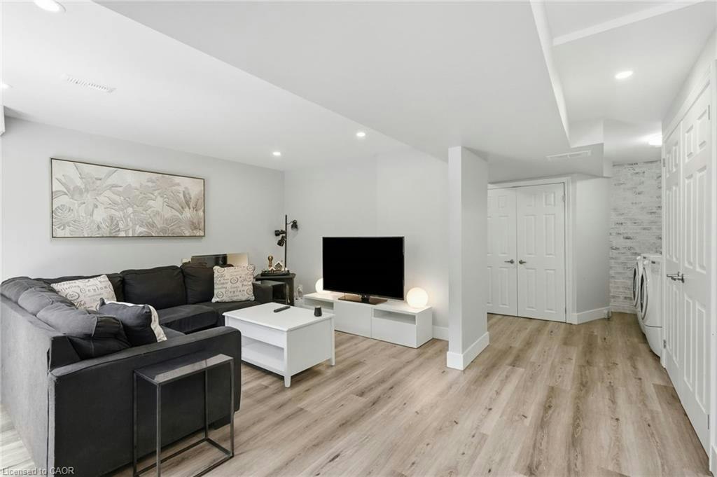 12-39 Panabaker Drive, Hamilton, ON, L9G 0A2 - 34