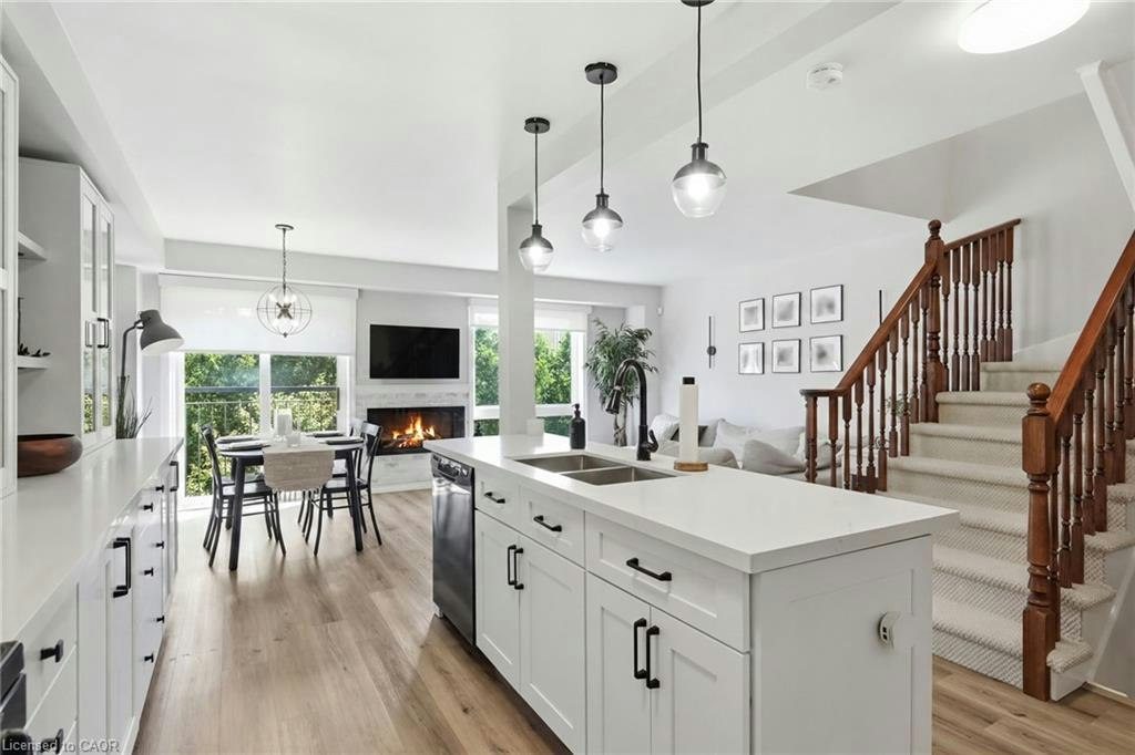 12-39 Panabaker Drive, Hamilton, ON, L9G 0A2 - 9