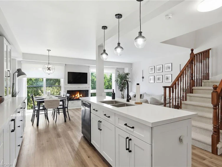 12-39 Panabaker Drive, Hamilton, ON, L9G 0A2 - 9