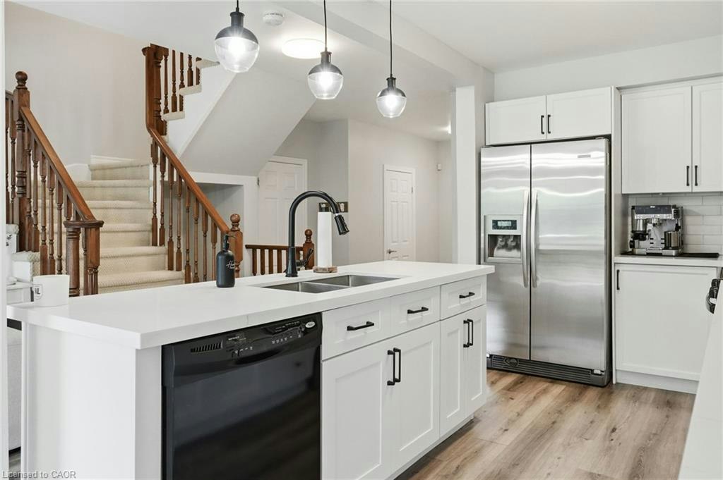 12-39 Panabaker Drive, Hamilton, ON, L9G 0A2 - 8