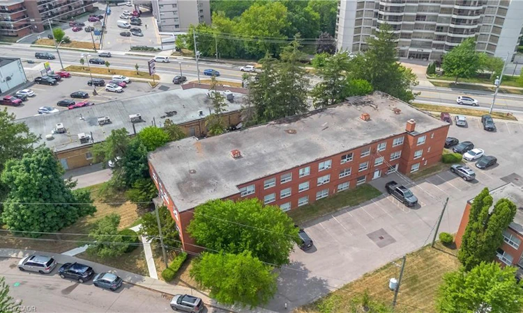 310-57 Mericourt Road