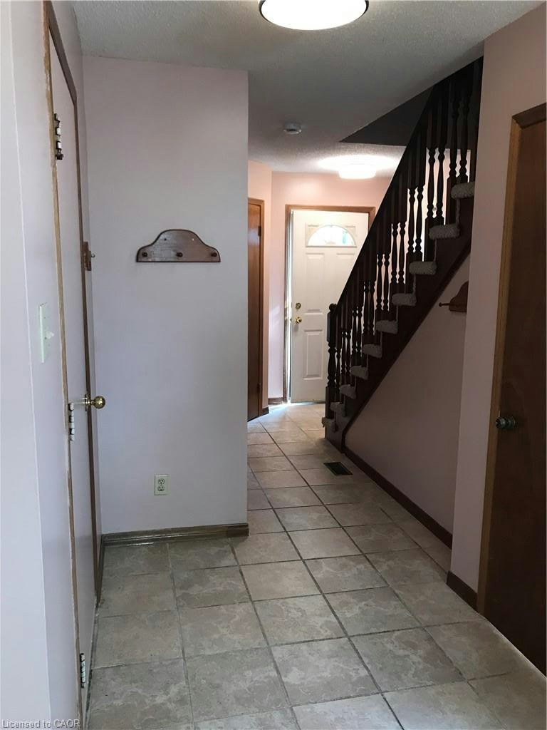 634A Pinerow Crescent, Waterloo, ON, N2T 2K8 - 6