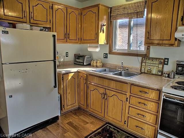 634A Pinerow Crescent, Waterloo, ON, N2T 2K8 - 11