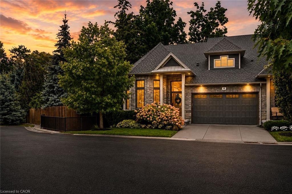 8-6 Tanner Circle, St. Catharines, ON, L2N 0A9