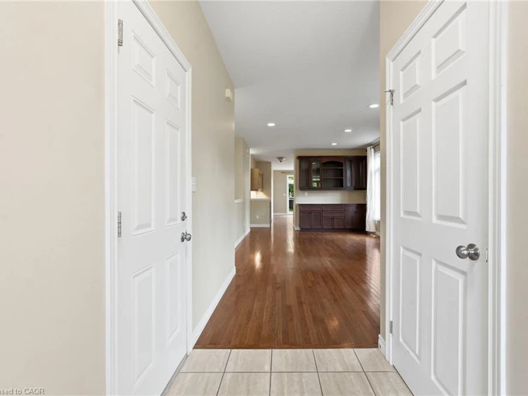 33 Norma Crescent, Guelph, ON, N1E 7M4 - 6