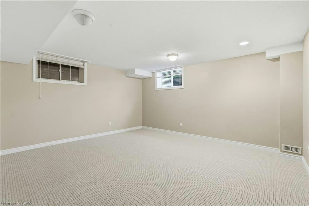 33 Norma Crescent, Guelph, ON, N1E 7M4 - 34