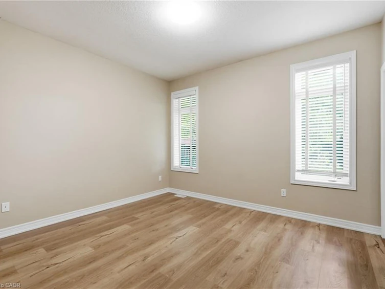 33 Norma Crescent, Guelph, ON, N1E 7M4 - 18