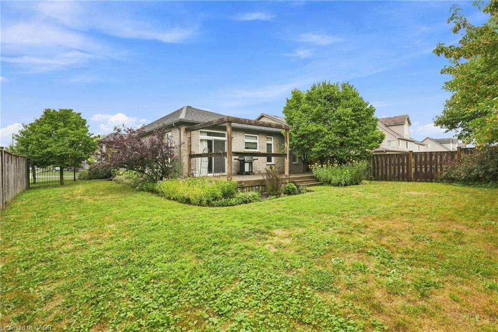 33 Norma Crescent, Guelph, ON, N1E 7M4 - 44