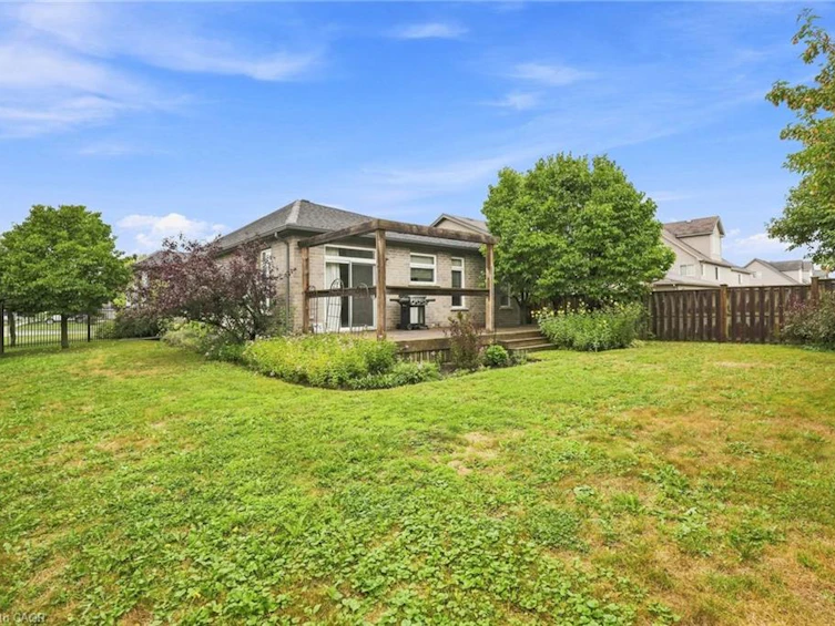 33 Norma Crescent, Guelph, ON, N1E 7M4 - 44
