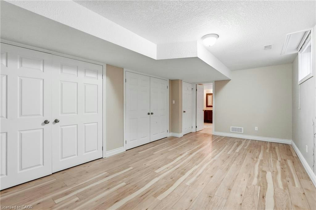 33 Norma Crescent, Guelph, ON, N1E 7M4 - 38