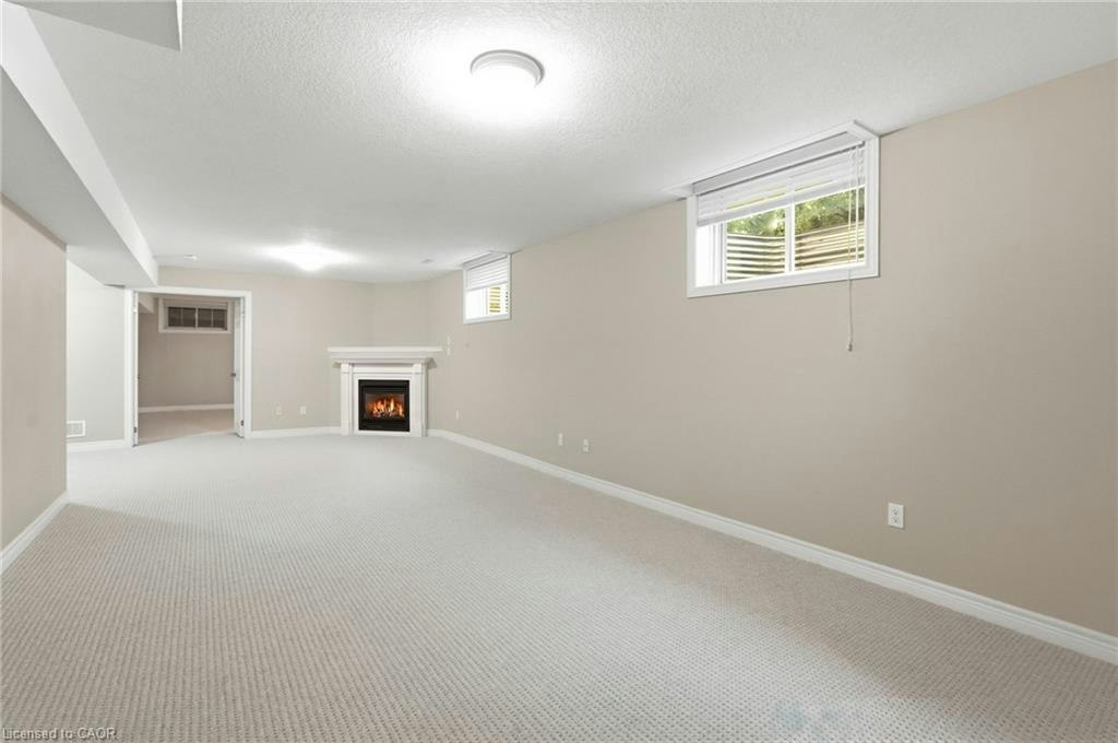 33 Norma Crescent, Guelph, ON, N1E 7M4 - 31