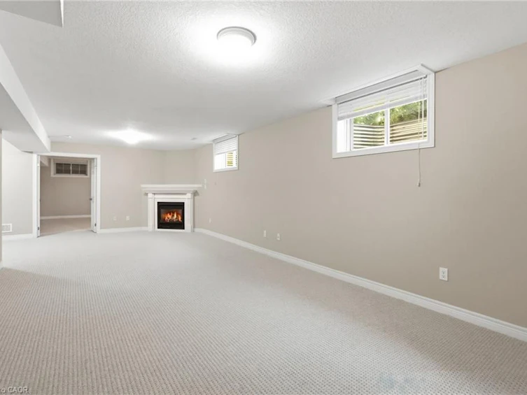 33 Norma Crescent, Guelph, ON, N1E 7M4 - 31