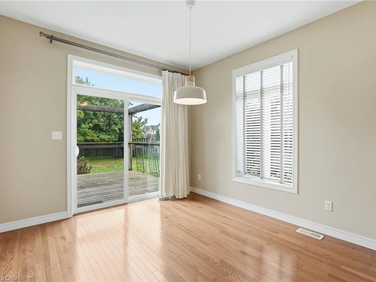 33 Norma Crescent, Guelph, ON, N1E 7M4 - 14