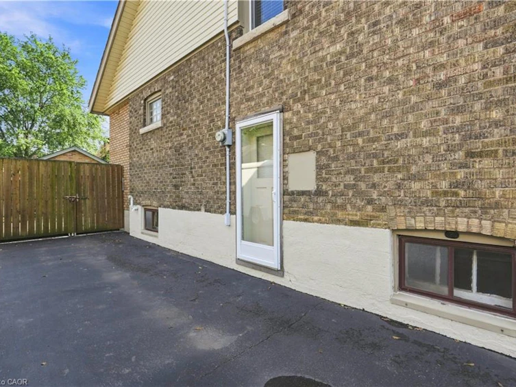 163 Grosvenor Avenue S, Hamilton, ON, L8M 3L4 - 37