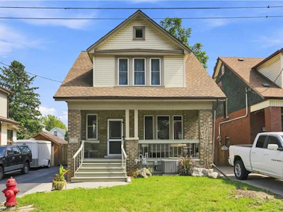 163 Grosvenor Avenue S - 2