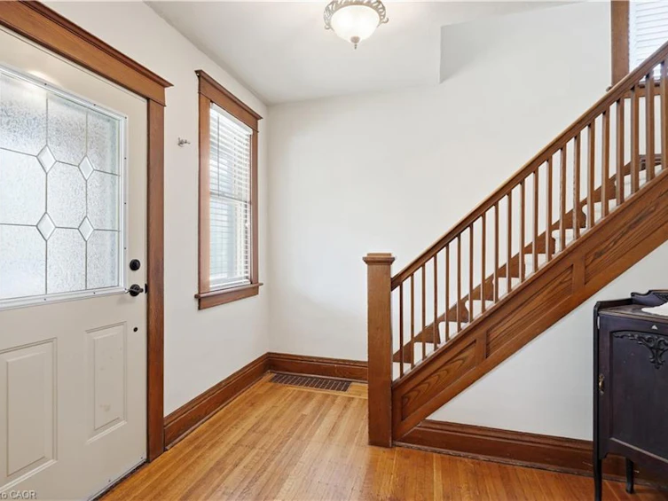 163 Grosvenor Avenue S, Hamilton, ON, L8M 3L4 - 8