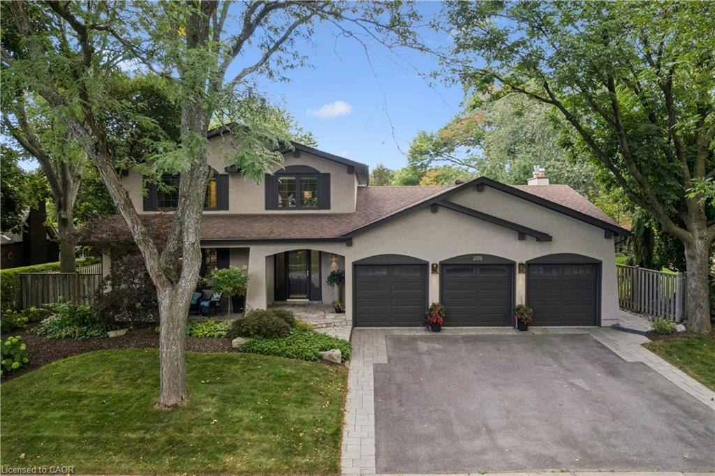 250 Mccraney Street W, Oakville, ON, L6H 3B2