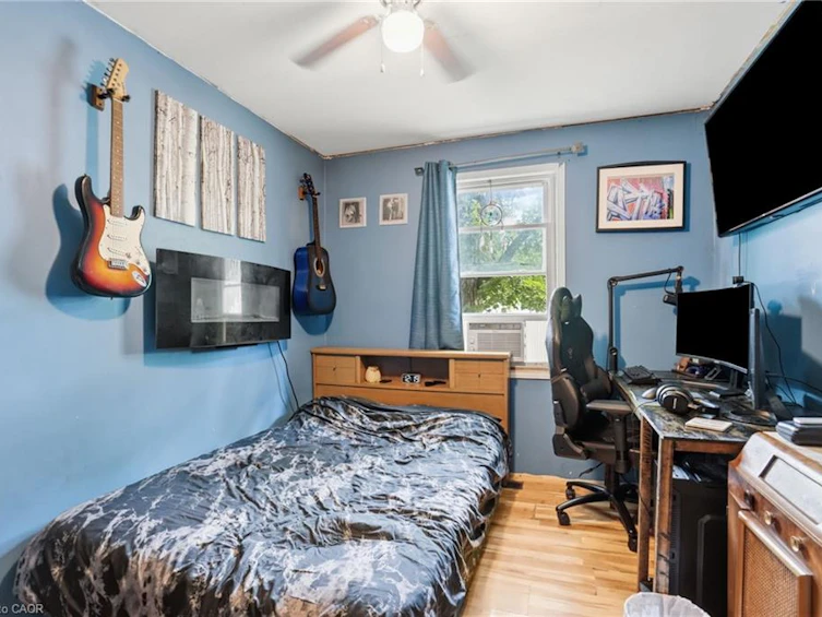 9 Lancaster Avenue, Brantford, ON, N3T 5E5 - 12