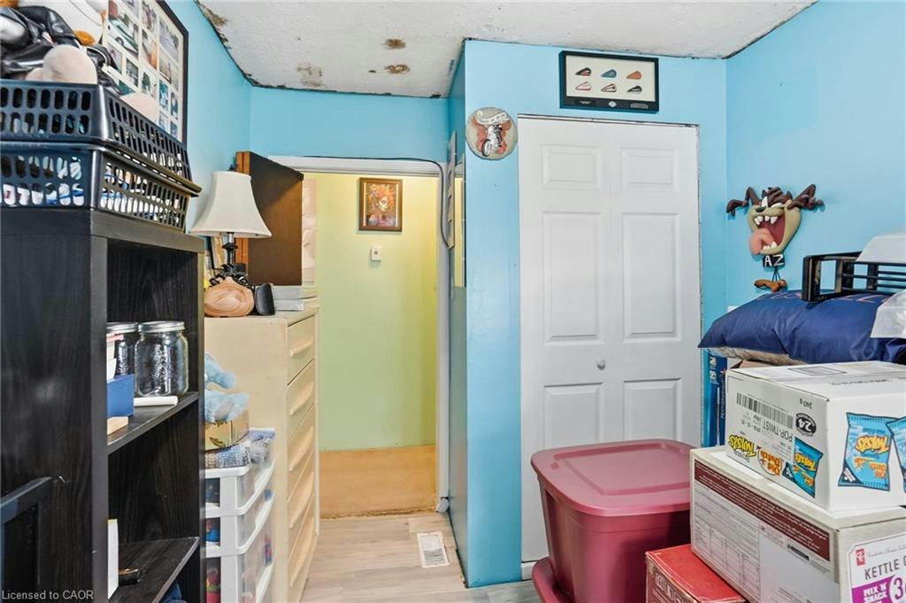 9 Lancaster Avenue, Brantford, ON, N3T 5E5 - 14