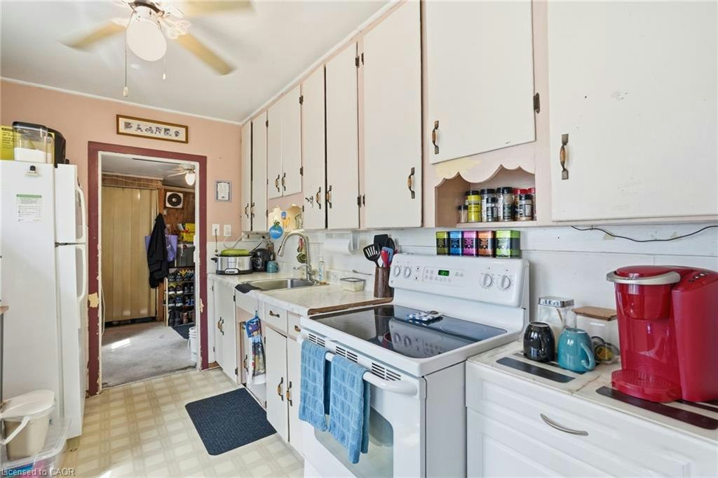 9 Lancaster Avenue, Brantford, ON, N3T 5E5 - 7