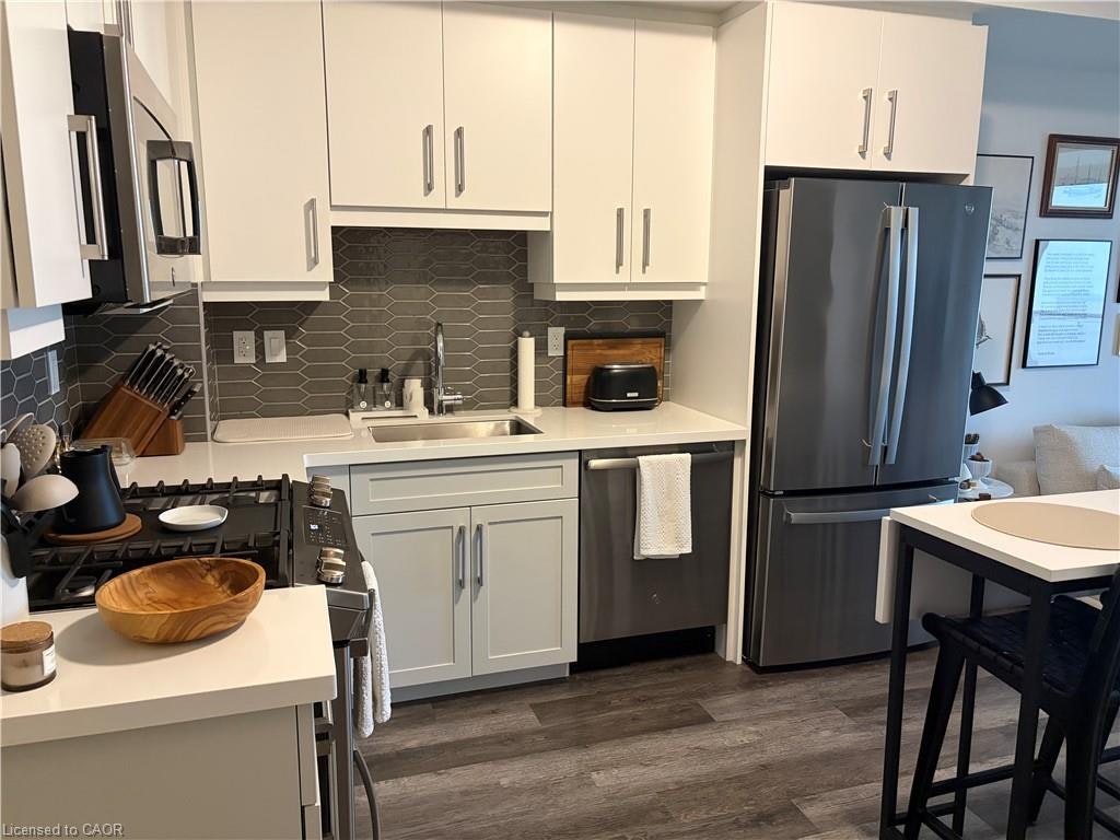 905-2007 James Street, Burlington, ON, L7R 0G7 - 3