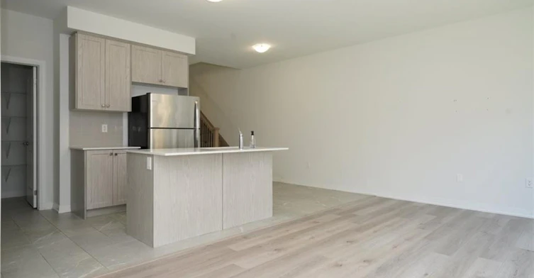 3032 Sideline 16 Road, Ajax, ON, L1Y 0B5 - 10