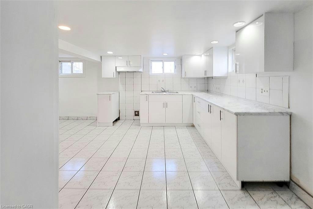 243 8 Highway, Hamilton, ON, L8G 1E2 - 15