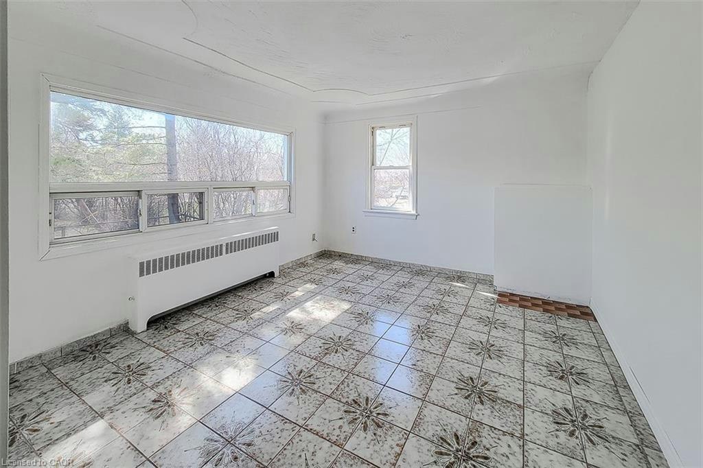 243 8 Highway, Hamilton, ON, L8G 1E2 - 6