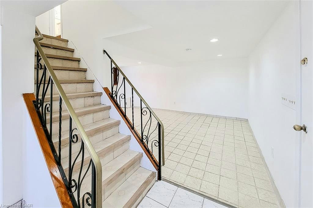 243 8 Highway, Hamilton, ON, L8G 1E2 - 10