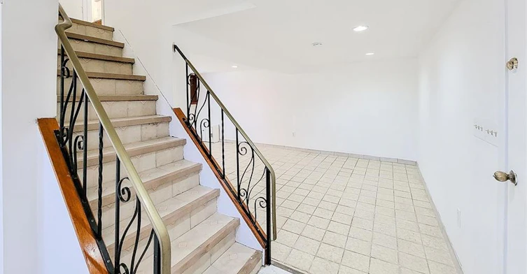 243 8 Highway, Hamilton, ON, L8G 1E2 - 10