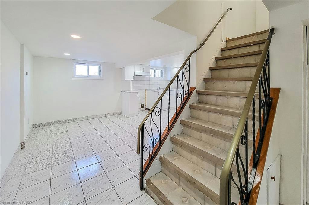 243 8 Highway, Hamilton, ON, L8G 1E2 - 9