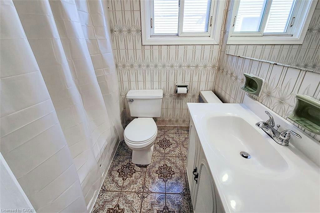 243 8 Highway, Hamilton, ON, L8G 1E2 - 8