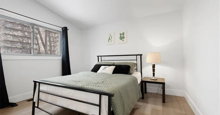 1-37 Lilacside Drive, Hamilton, ON, L8V 2L5 - 12