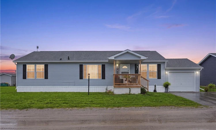 27 Hickory Hollow