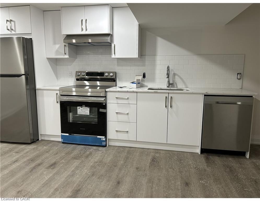 Lower unit-95 Burrwood Drive, Hamilton, ON, L9C 3T3 - 2