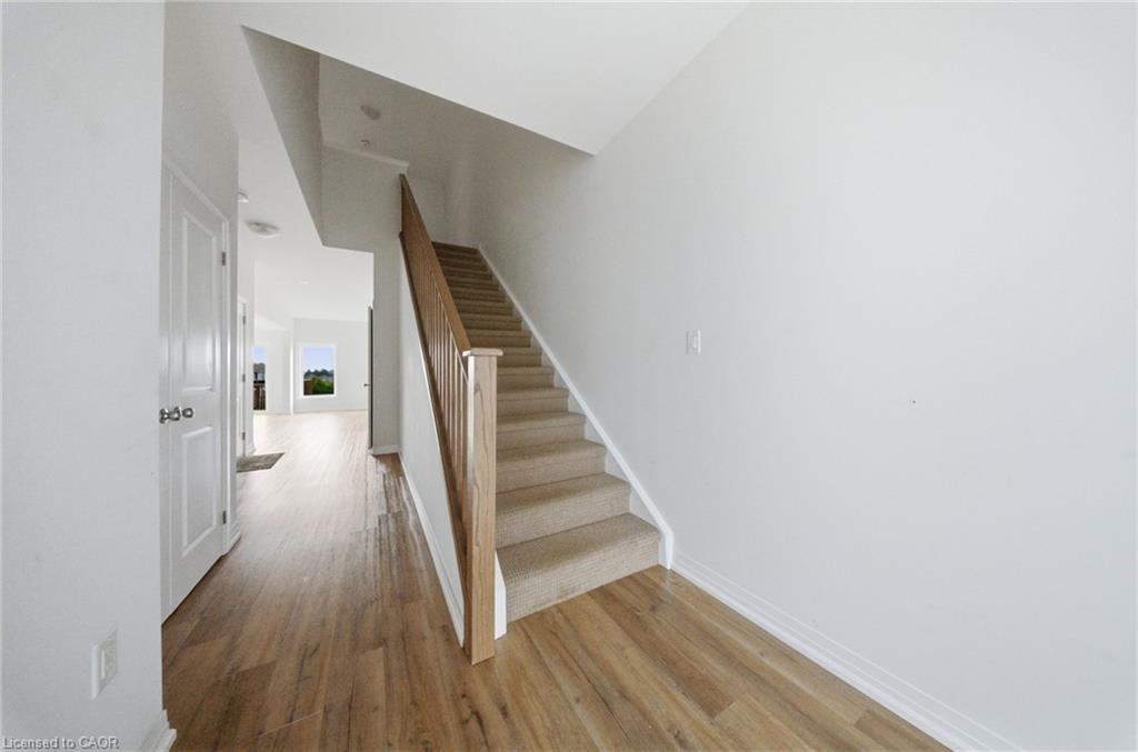 45-155 Equestrian Way, Cambridge, ON, N3E 0E8 - 9
