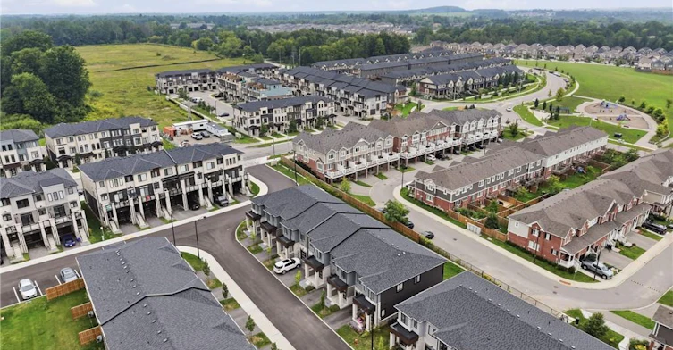 45-155 Equestrian Way, Cambridge, ON, N3E 0E8 - 33