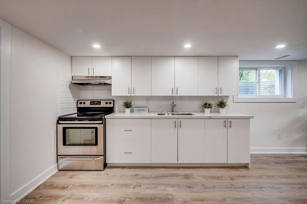 LL-403 Elizabeth Street, Grimsby, ON, L3M 3K7 - 7
