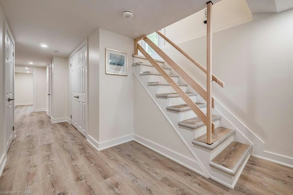 LL-403 Elizabeth Street, Grimsby, ON, L3M 3K7 - 2