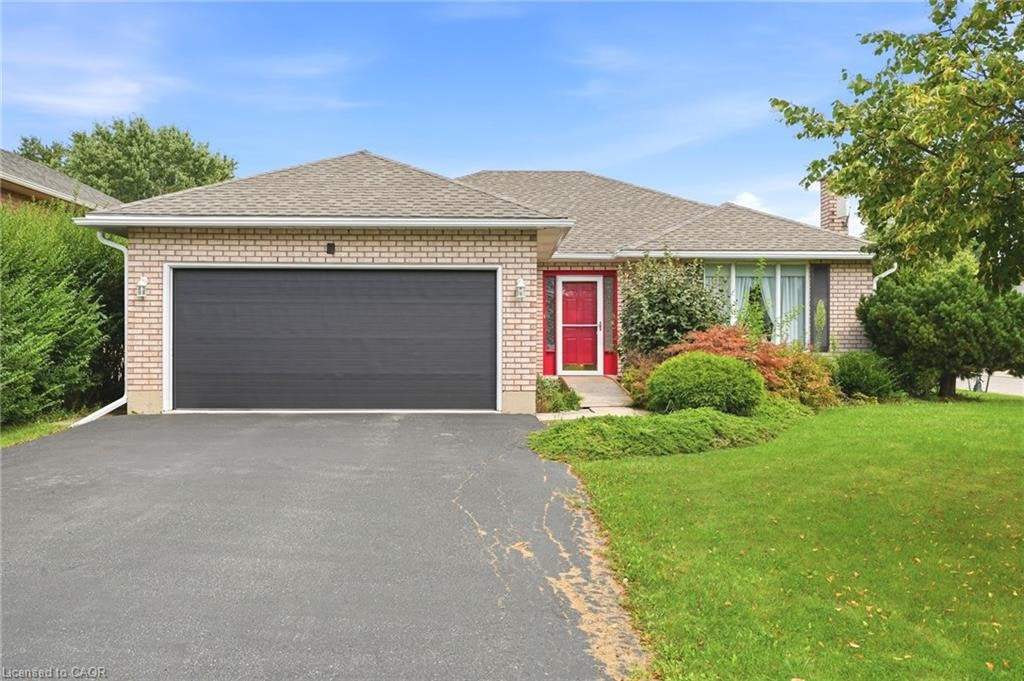 9 Country Club Road, Cayuga, ON, N0A 1E0
