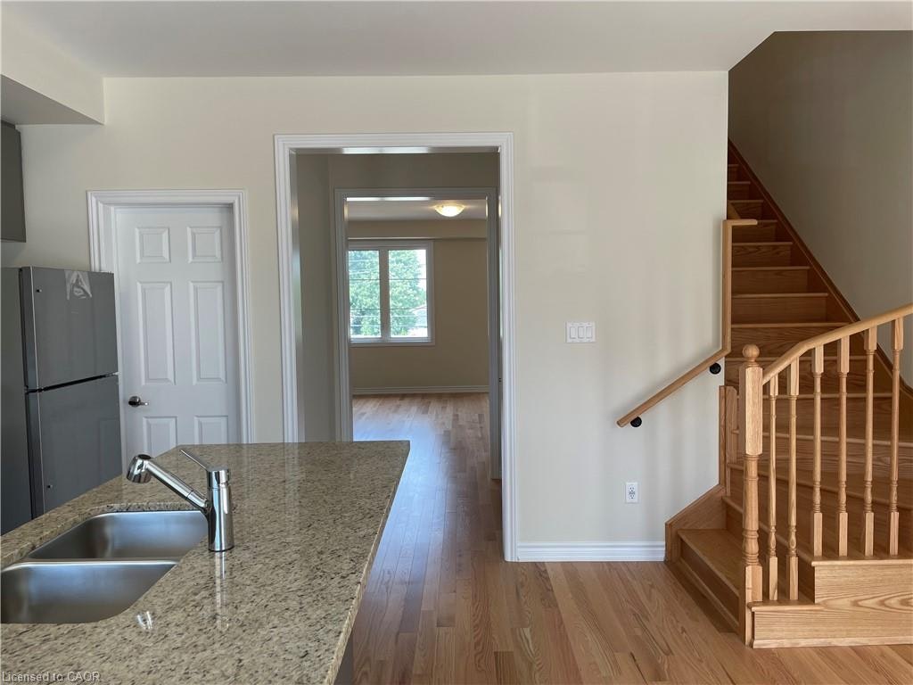 1457 National Common, Burlington, ON, L7P 0V7 - 4