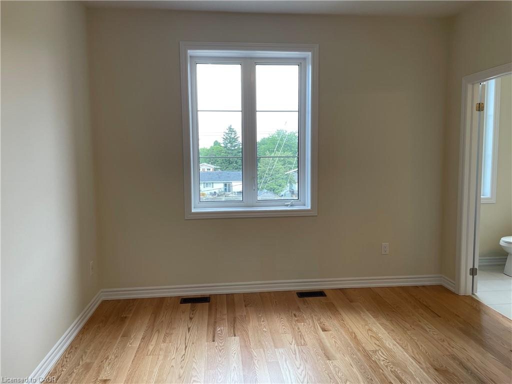 1457 National Common, Burlington, ON, L7P 0V7 - 8