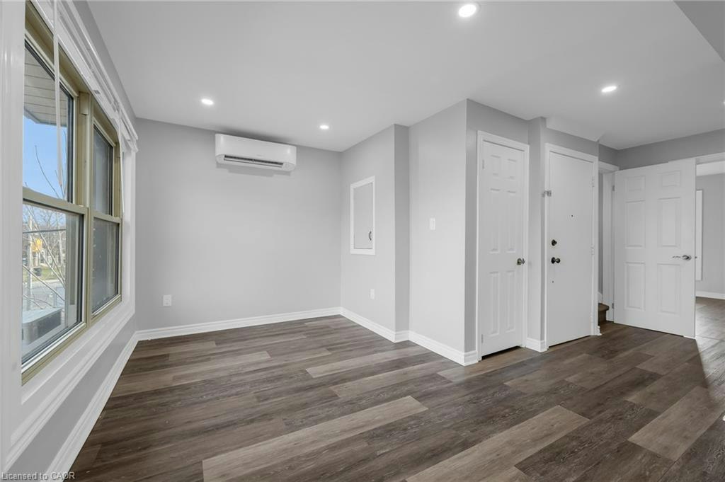 UPPER-9 Melrose Avenue S, Hamilton, ON, L8M 2Y4 - 6