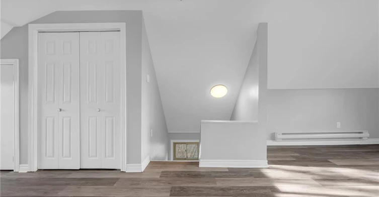 UPPER-9 Melrose Avenue S, Hamilton, ON, L8M 2Y4 - 13