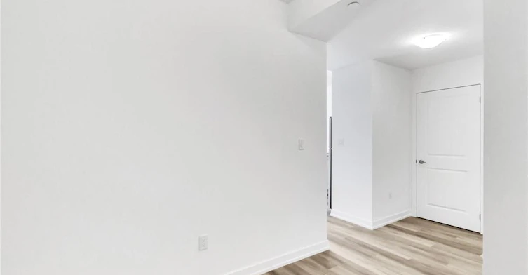 1008-470 Dundas Street E, Hamilton, ON, L8B 2A6 - 3