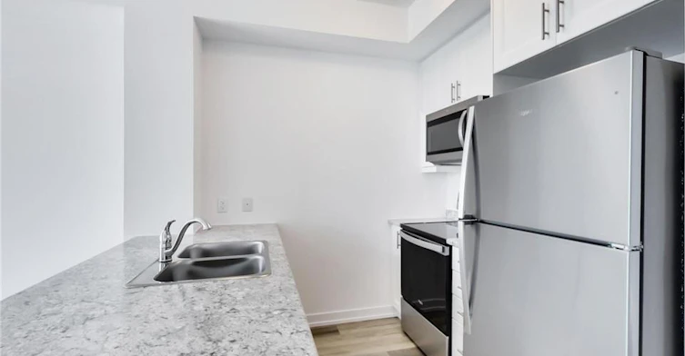 1008-470 Dundas Street E, Hamilton, ON, L8B 2A6 - 12