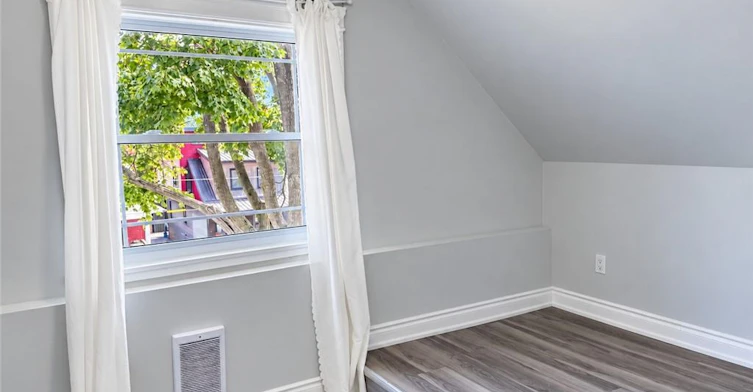 39 Oakland Avenue, Welland, ON, L3C 2B8 - 33